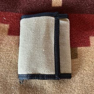 100%hemp Jungmaven wallet